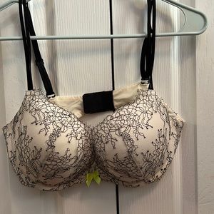 Victoria secret bra